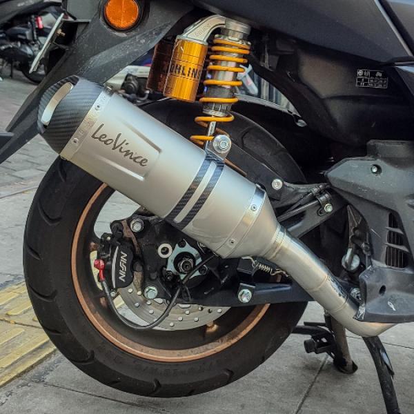 Leovince Knalpot Fullsystem Yamaha Nnmax N max New with Drake Header Stainless Original