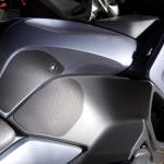 Tankpad Eazi Grip Side BMW R1250RT '19-'24 Tank Grip Black/Clear PRO126